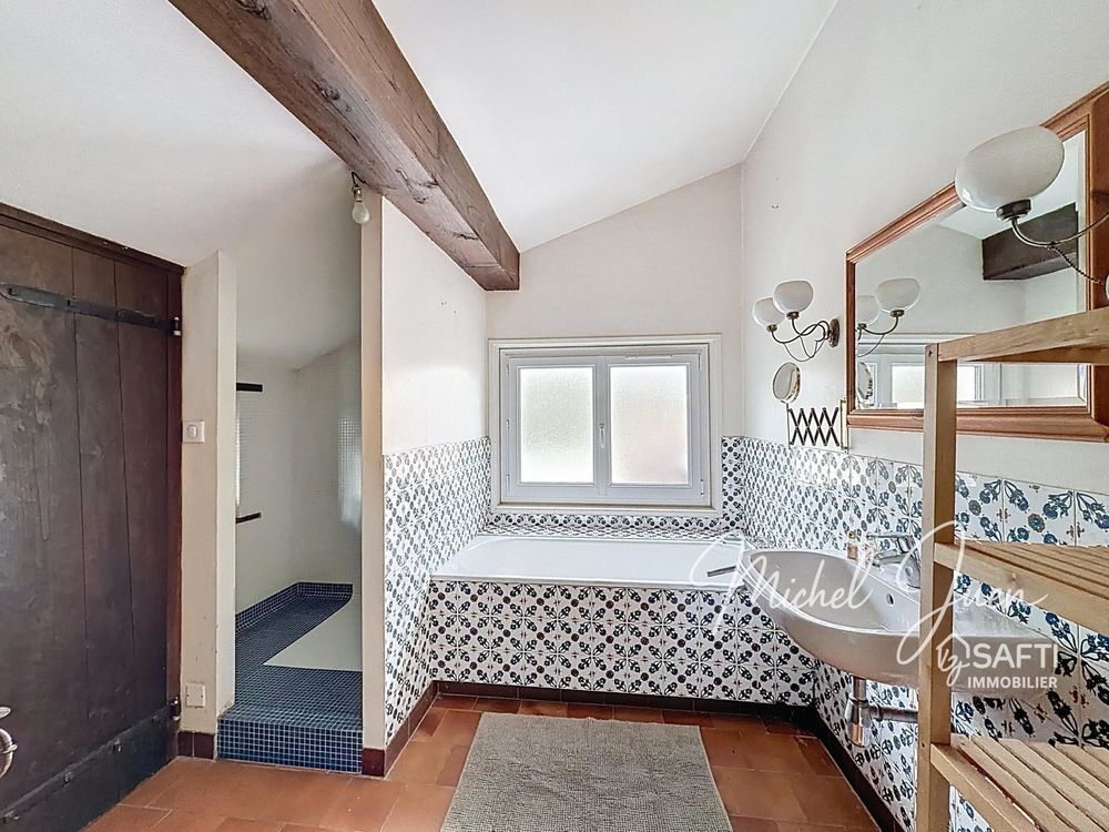 � vendre  Maison Bayonne (64100)