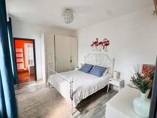  Appartement � vendre 2 pi�ces 81 m�