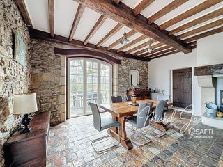  Maison � vendre 5 pi�ces 234 m�