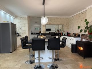  Maison � vendre 7 pi�ces 197 m�