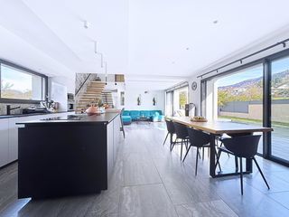  Maison � vendre 6 pi�ces 182 m�