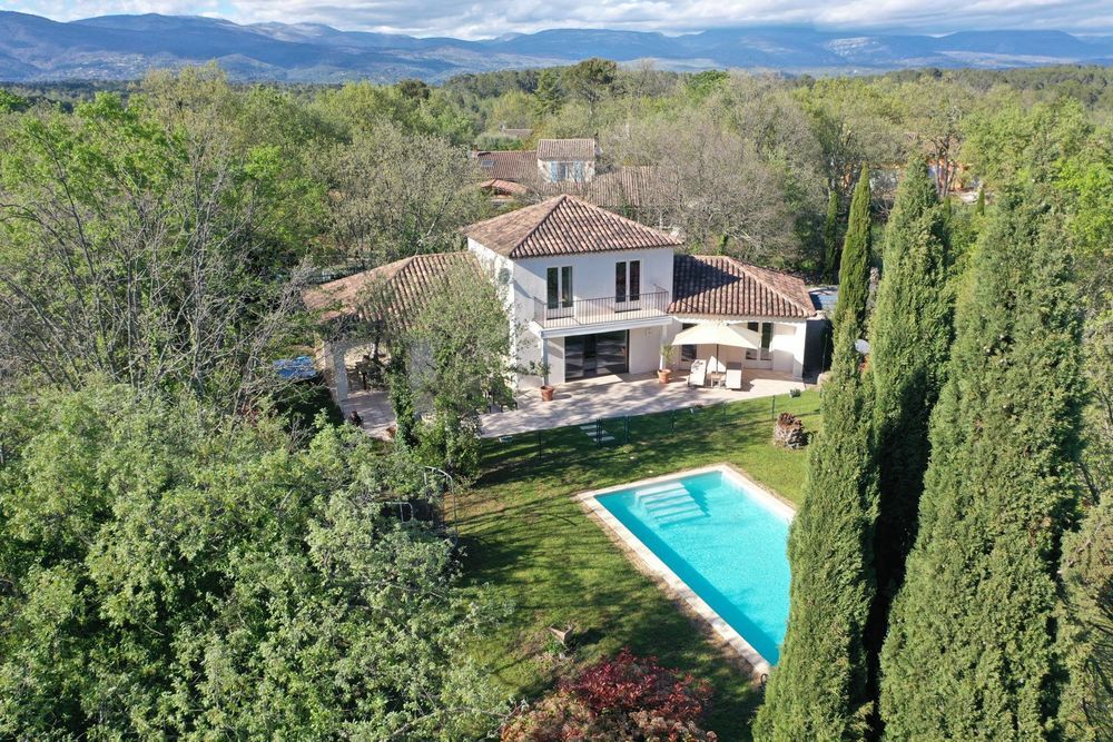 � vendre  Maison Saint-Paul-en-For�t (83440)