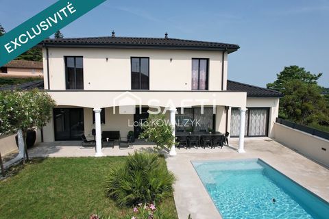   Villa moderne  DPE A Maison - 12 pi�ce(s) - 200 m�