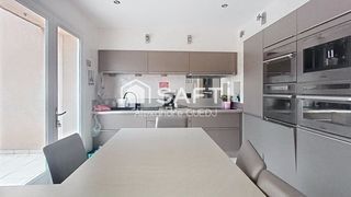  Maison � vendre 8 pi�ces 204 m�