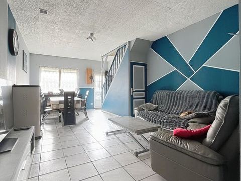   Maison de village semi mitoyenne. Maison - 6 pi�ce(s) - 90 m�