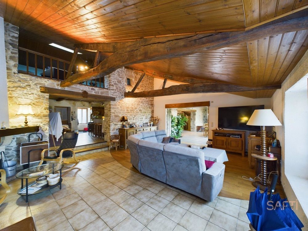 � vendre  Maison Aizenay (85190)