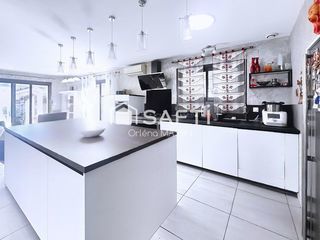  Maison � vendre 10 pi�ces 420 m�