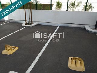  Parking / Garage � vendre 