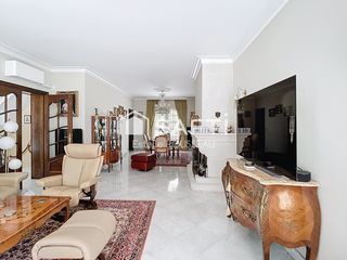  Maison � vendre 7 pi�ces 221 m�