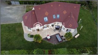  Maison � vendre 9 pi�ces 211 m�