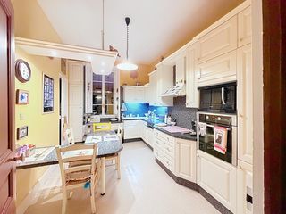  Appartement � vendre 7 pi�ces 187 m�