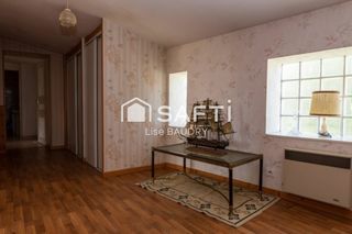  Maison � vendre 7 pi�ces 180 m�