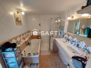  Maison � vendre 10 pi�ces 290 m�