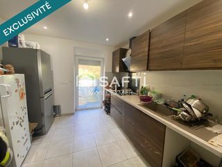  Immeuble � vendre 273 m�