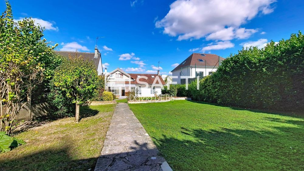 � vendre  Maison Rueil-Malmaison (92500)