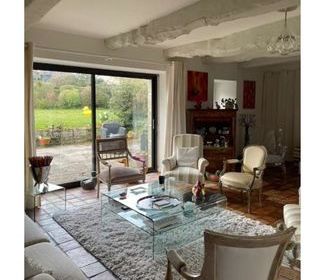  Maison � vendre 8 pi�ces 225 m�