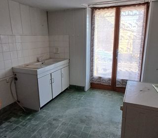  Immeuble � vendre 98 m�