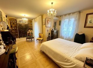  Appartement � vendre 7 pi�ces 371 m�