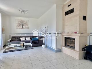  Maison � vendre 9 pi�ces 250 m�