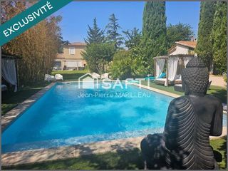  Maison � vendre 8 pi�ces 293 m�