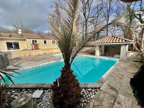   Maison � la campagne. Maison - 9 pi�ce(s) - 226 m�