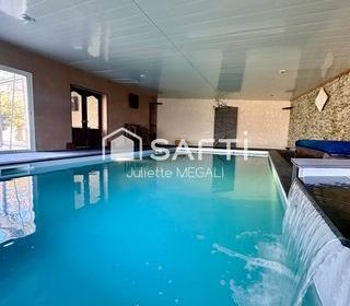  Maison � vendre 10 pi�ces 385 m�