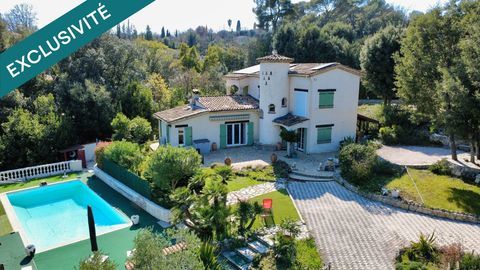   Propri�t� de charme avec maison d'invit�s, piscine, sans vis-�-vis. Maison - 8 pi�ce(s) - 213 m�