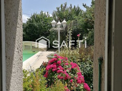   Belle long�re Vend�enne Maison - 7 pi�ce(s) - 229 m�