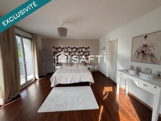  Maison � vendre 7 pi�ces 222 m�