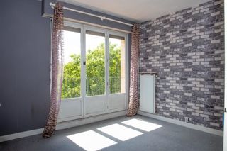  Appartement � vendre 4 pi�ces 74 m�