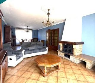  Maison � vendre 8 pi�ces 240 m�