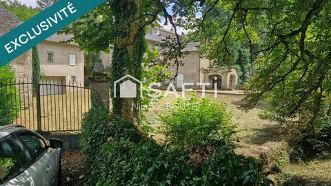   Propri�t� Familiale ou Projet d'Accueil � 6000 m� avec D�pendance et Ruisseau Maison - 12 pi�ce(s) - 400 m�