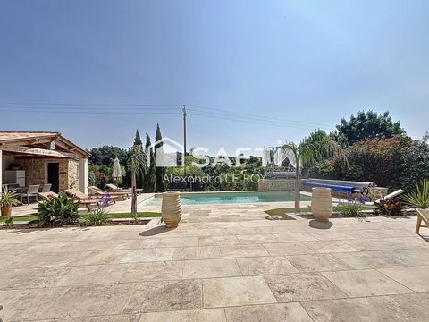   VILLA CONTEMPORAINE, AU CALME, SANS VIS � VIS Maison - 8 pi�ce(s) - 203 m�