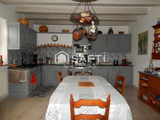  Maison � vendre 8 pi�ces 230 m�