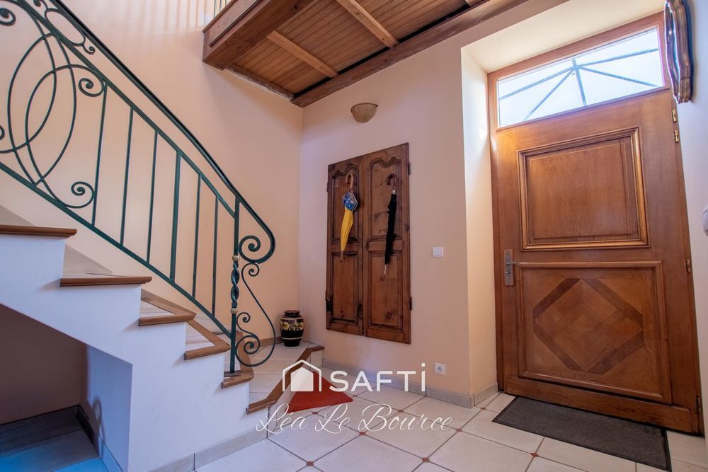 � vendre  Propri�t�/ch�teau Pluguffan (29700)