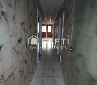  Immeuble � vendre 250 m�