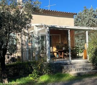  Maison � vendre 8 pi�ces 205 m�