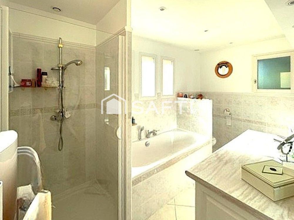 � vendre  Maison Saint-Maximin-la-Sainte-Baume (83470)