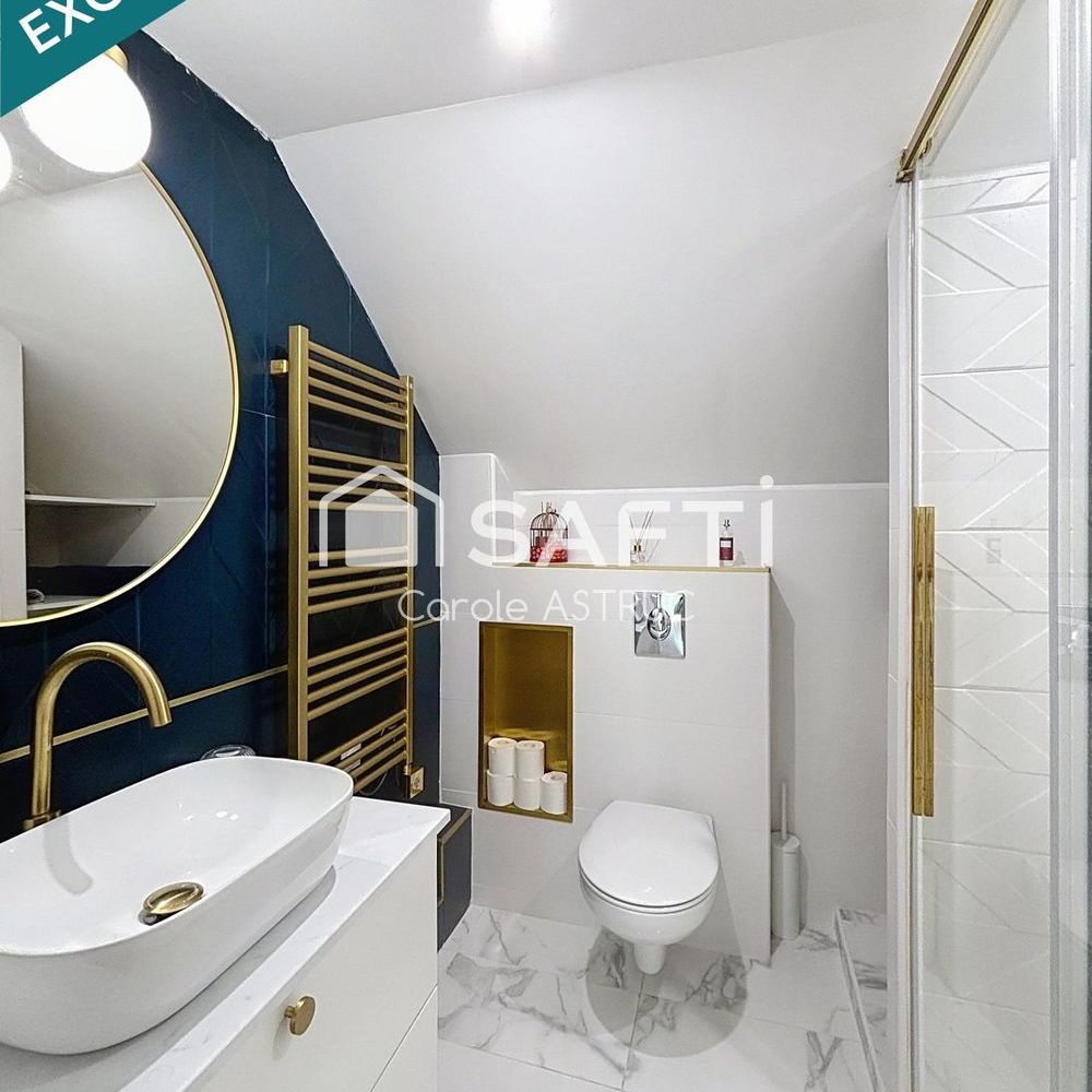 � vendre  Maison La Cluse-et-Mijoux (25300)