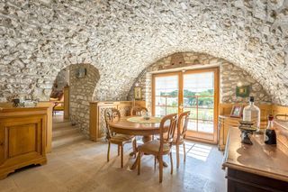  Maison � vendre 8 pi�ces 180 m�