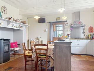  Maison � vendre 6 pi�ces 200 m�