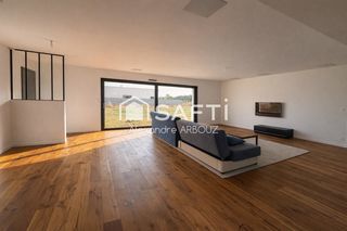  Maison � vendre 4 pi�ces 178 m�