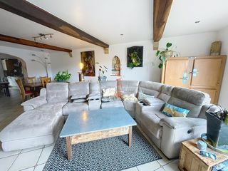  Maison � vendre 9 pi�ces 412 m�