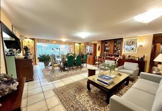  Appartement � vendre 7 pi�ces 371 m�