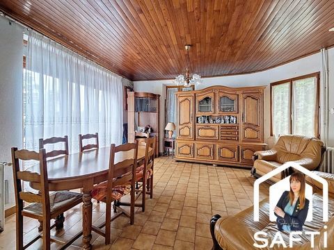   Maison de ville � fort potentiel � 135 m� sur 4 niveaux avec vue d�gag�e Maison - 8 pi�ce(s) - 135 m�