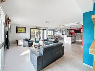  Maison � vendre 8 pi�ces 256 m�