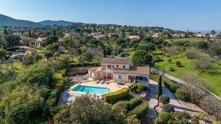  Maison � vendre 4 pi�ces 166 m�