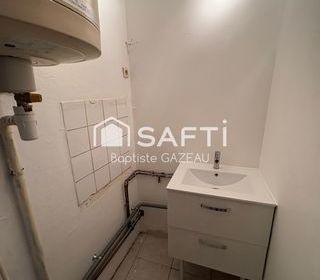  Immeuble � vendre 145 m�