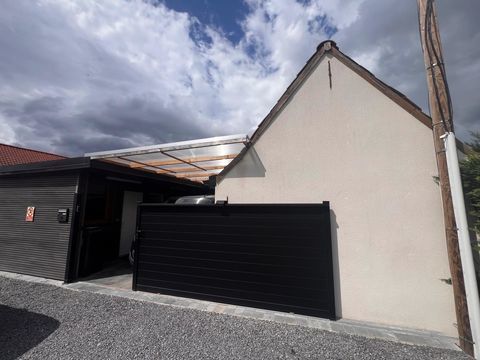 &Agrave; Louer : Local Commercial Polyvalent - Id&eacute;al Laboratoire Traiteur/P&acirc;tissier (110 m&sup2;) avec Cour Priv&eacute;e 1250 59310 Coutiches