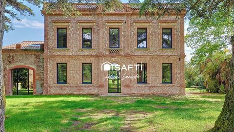   Maison de ma�tre r�nov�e avec parc arbor� � Beaumont-sur-L�ze Maison - 7 pi�ce(s) - 245 m�